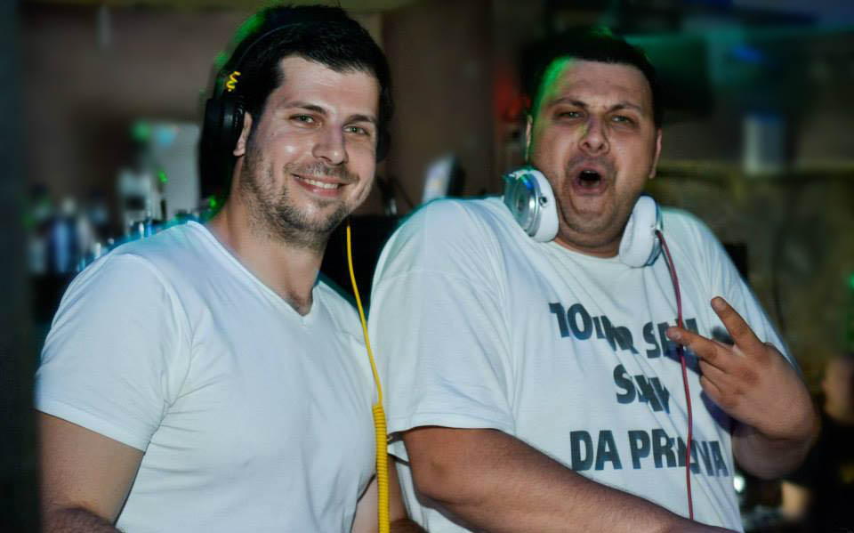 DJ NIGEL & DJ LO - Resident DJ's